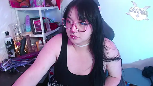 LiloMoon69 online show from 29, 12, 2024