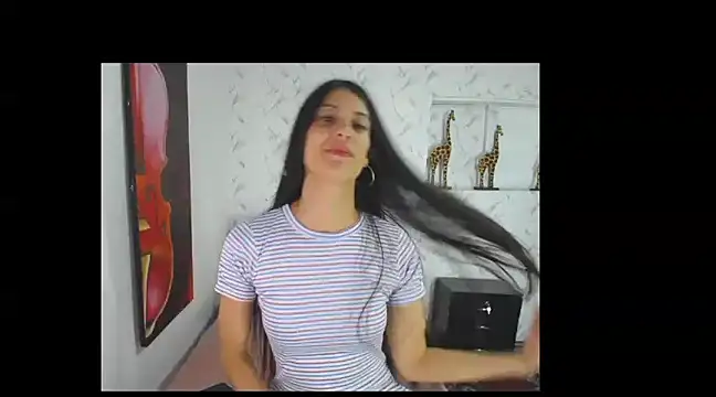 Snapshot of aleja_2024 chatting on 15, 2, 2025 aleja 2024 online show from 15, 2, 2025