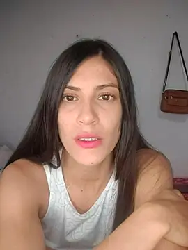 Snapshot of aleja_2024 chatting on 14, 3, 2025 aleja 2024 online show from 14, 3, 2025