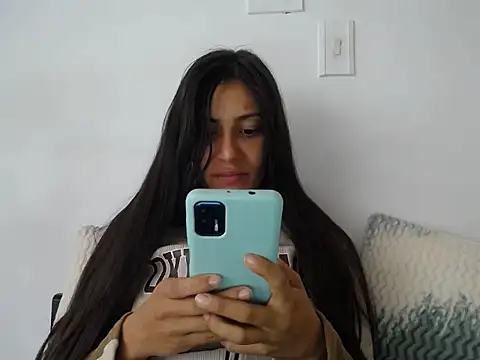 Snapshot of aleja_2024 chatting on 18, 9, 2025 aleja 2024 online show from 18, 9, 2025