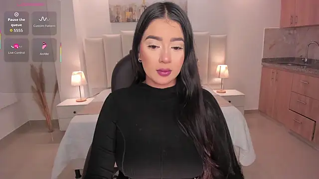 Snapshot of amelie_jhons chatting on 14, 6, 2026 amelie jhons online show from 14, 6, 2026