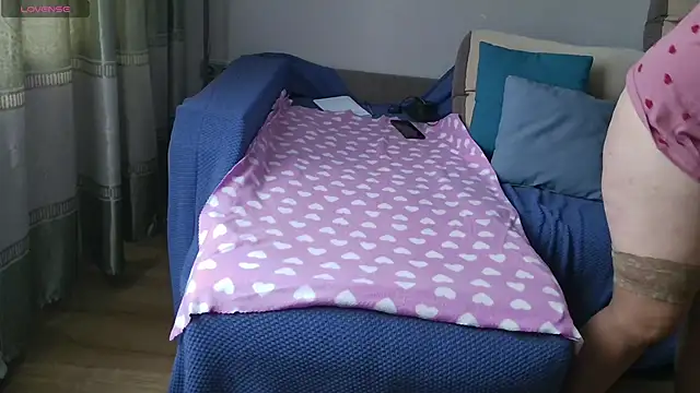 Snapshot of MilaaMilaa chatting on 27, 2, 2025 MilaaMilaa online show from 27, 2, 2025