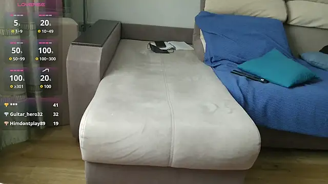 Snapshot of MilaaMilaa chatting on 8, 3, 2025 MilaaMilaa online show from 8, 3, 2025