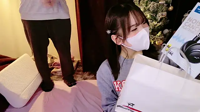 Snapshot of mari_tan_ch chatting on 25, 12, 2024 mari tan ch online show from 25, 12, 2024