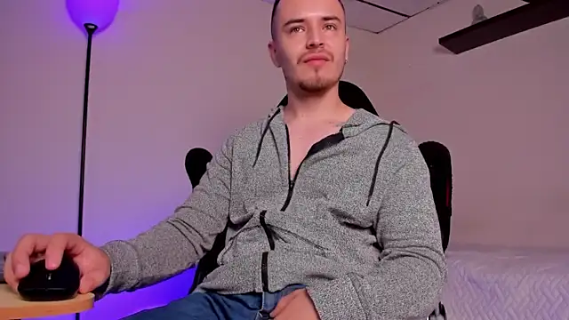 james connor2 online show from 16, 11, 2025