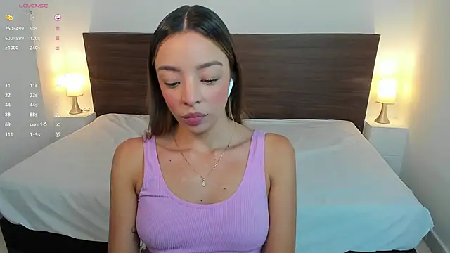 Snapshot of AliceRoss0 chatting on 18, 1, 2025 AliceRoss0 online show from 18, 1, 2025