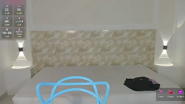 Snapshot of AliceRoss0 chatting on 23, 9, 2025 AliceRoss0 online show from 23, 9, 2025