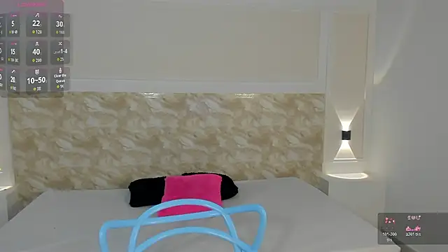 Snapshot of AliceRoss0 chatting on 24, 10, 2025 AliceRoss0 online show from 24, 10, 2025