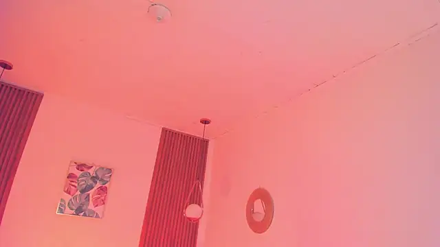 Snapshot of TiffanyWright chatting on 22, 11, 2025 TiffanyWright online show from 22, 11, 2025