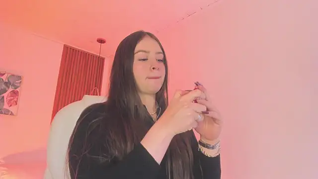 Snapshot of TiffanyWright chatting on 30, 11, 2025 TiffanyWright online show from 30, 11, 2025