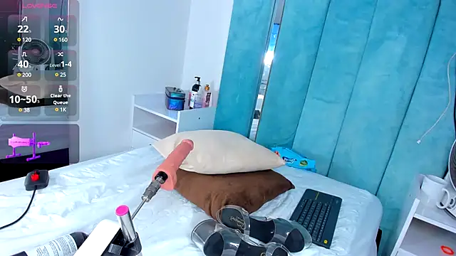 CintiaVega online show from 15, 2, 2025