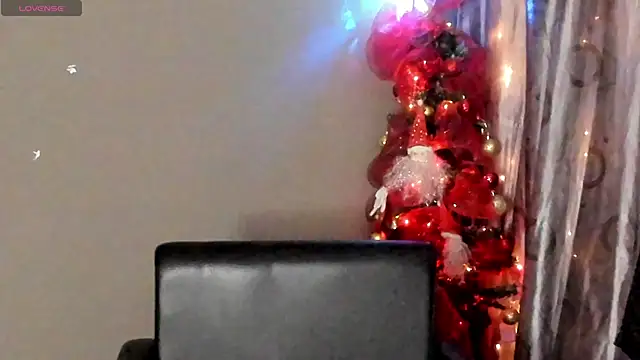 Snapshot of Renata_wilsom chatting on 24, 12, 2024 Renata wilsom online show from 24, 12, 2024