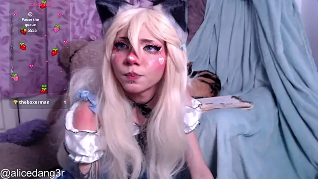 Alicedangerrr online show from 15, 2, 2025