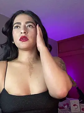Snapshot of Cleopatracute_ chatting on 6, 1, 2025 Cleopatracute online show from 6, 1, 2025