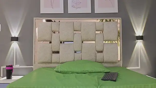 Saraa lov online show from 7, 11, 2025