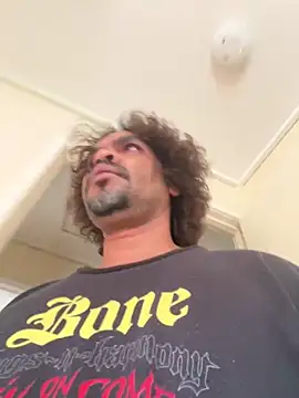 Wazz Handsome online show from 25, 5, 2026