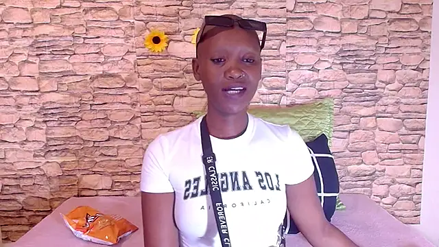 Snapshot of EbonyOlive69 chatting on 20, 2, 2026 EbonyOlive69 online show from 20, 2, 2026