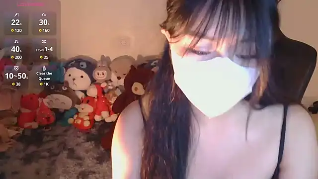 Snapshot of TimmyZi chatting on 9, 12, 2024 TimmyZi online show from 9, 12, 2024