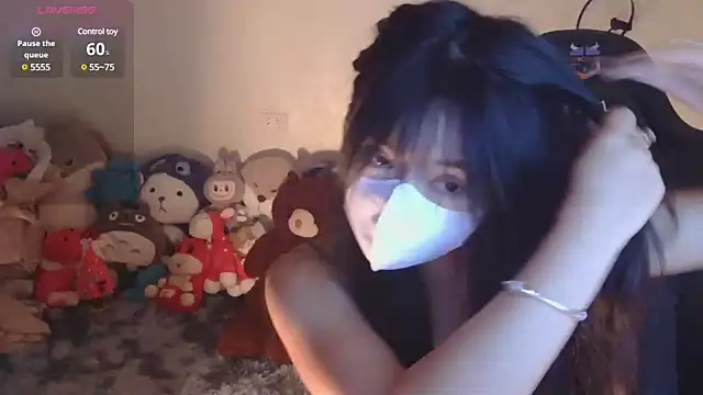 Snapshot of TimmyZi chatting on 10, 12, 2024 TimmyZi online show from 10, 12, 2024