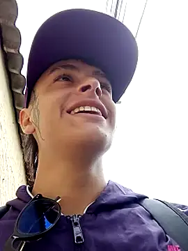 Cuervo maniaco online show from 15, 12, 2024