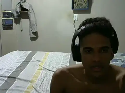 Snapshot of RenziTatte chatting on 9, 12, 2024 RenziTatte online show from 9, 12, 2024