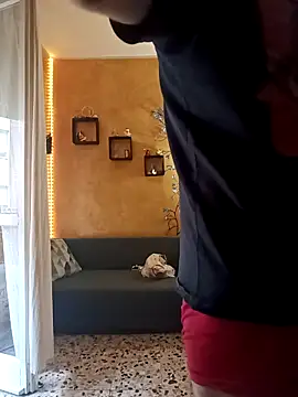 Fragolina73- online show from 13, 4, 2026