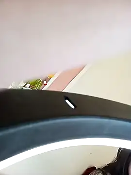 Alissa 121 online show from 20, 1, 2025