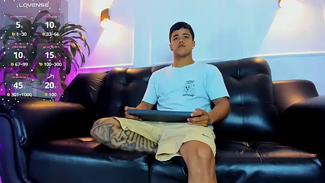 Rob saenz  online show from 4, 11, 2025