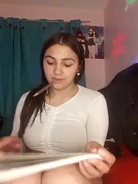 Snapshot of Nahiara_velez chatting on 2, 12, 2024 Nahiara velez online show from 2, 12, 2024