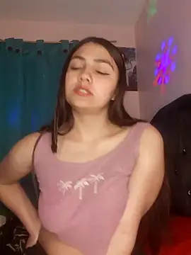 Snapshot of Nahiara_velez chatting on 22, 12, 2024 Nahiara velez online show from 22, 12, 2024