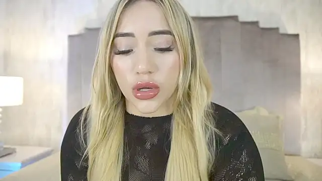 ashlyestone online show from 5, 3, 2025