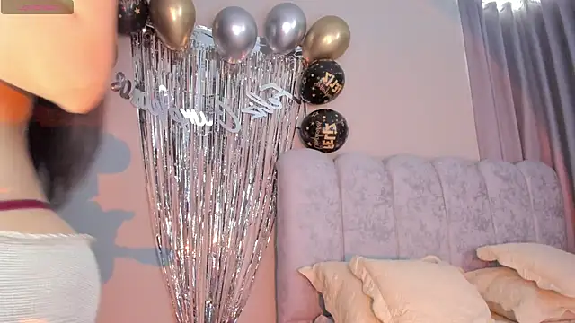 ashlyestone online show from 21, 4, 2026