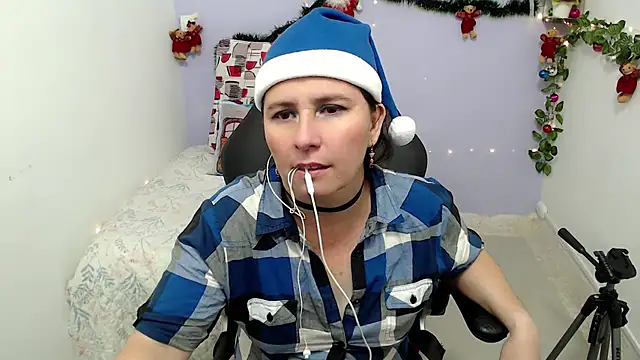 victoria jones online show from 23, 12, 2024