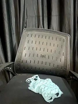 Diya Chopra online show from 4, 10, 2025