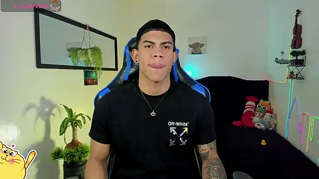 Damian latinxxx online show from 26, 2, 2026