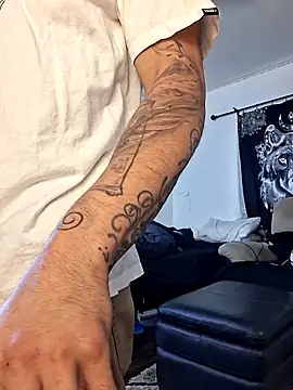 JohnnyDeep187 online show from 5, 10, 2025