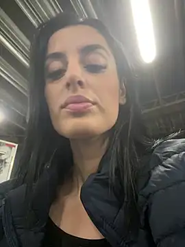 Snapshot of Catmila94 chatting on 20, 5, 2026 Catmila94 online show from 20, 5, 2026