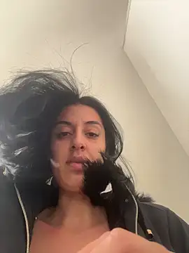 Snapshot of Catmila94 chatting on 3, 6, 2026 Catmila94 online show from 3, 6, 2026