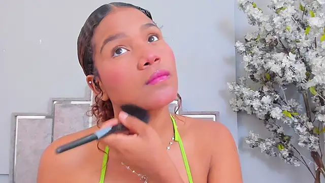 Isabellsmmith online show from 28, 2, 2025