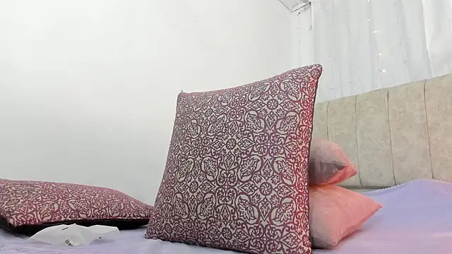 Zara dulce online show from 23, 1, 2025