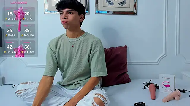 Santy carrington online show from 7, 1, 2025