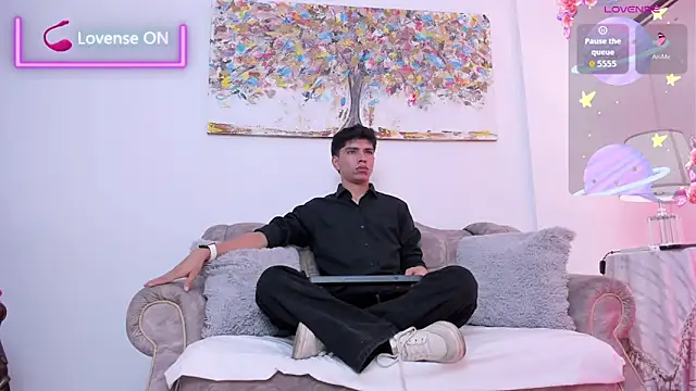 Santy carrington online show from 2, 4, 2026