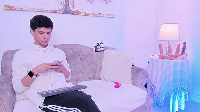 Santy carrington online show from 13, 4, 2026