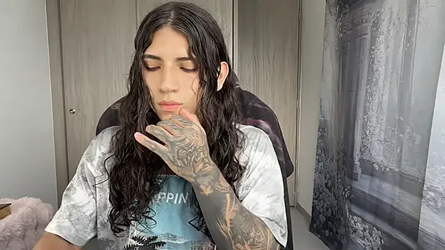 Snapshot of gabriel__manson chatting on 28, 2, 2026 gabriel manson online show from 28, 2, 2026