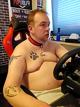 PupW0lfy online show from 19, 3, 2025