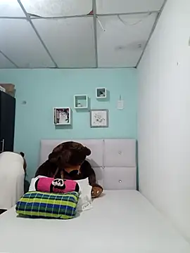 Magica lorena online show from 20, 2, 2025