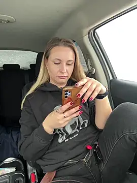 OlgaBuzzz online show from 22, 12, 2025