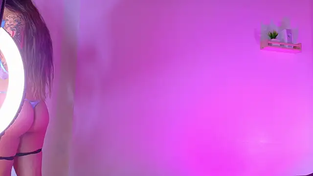 AmbarHills 1 online show from 18, 10, 2025