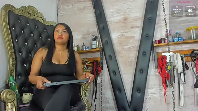 Snapshot of Madame_pain_ chatting on 5, 6, 2026 Madame pain online show from 5, 6, 2026
