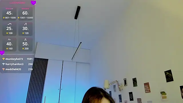 SashaSunlight online show from 17, 3, 2025